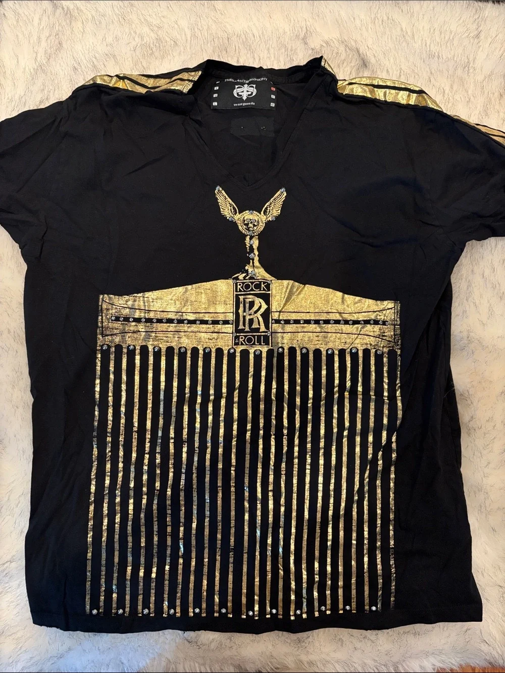 Men's Black V-Neck T-Shirt with Gold Rock & Roll Graphic - Picture 1 of 2